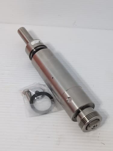 Nidek 40381-0300 Main Spindle Shaft w/ Seal & Cap – LE-9000 Edger New Old Stock