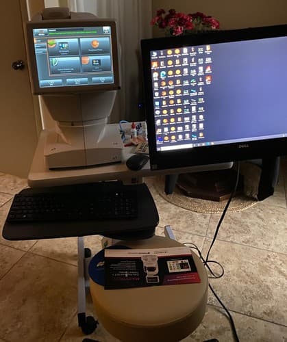 Topcon 3D OCT- Maestro 1 with Windows 10 All-In-One PC and table